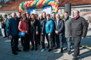 SPD-Delegation aus verschiedenen Münchner Stadtteilen bei der Feier zur Eröffnung der Tram-Westtangente.